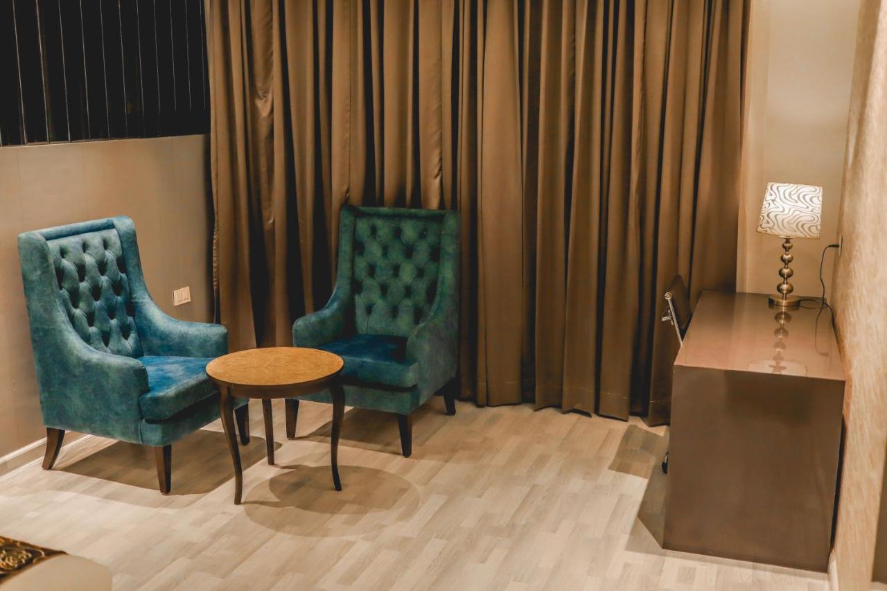 The Orlov Hotel Panipat Bagian luar foto